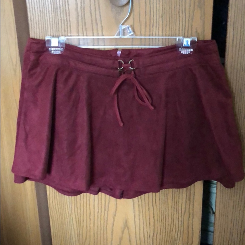 Burgundy LA hearts Skort